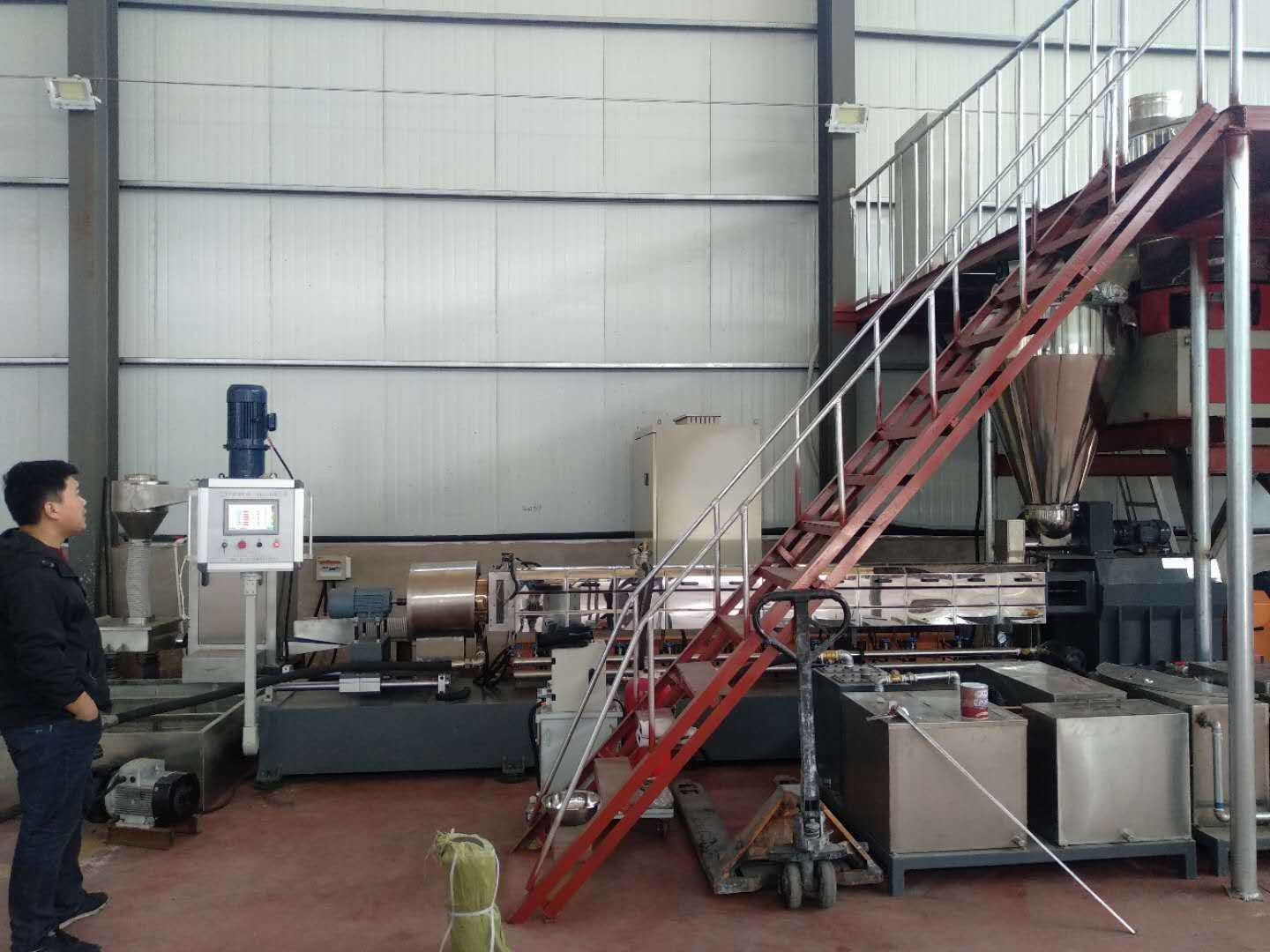 塑料改性造粒機(jī)_塑料改性造粒機(jī)_蚌埠佳德智能裝備科技有限公司